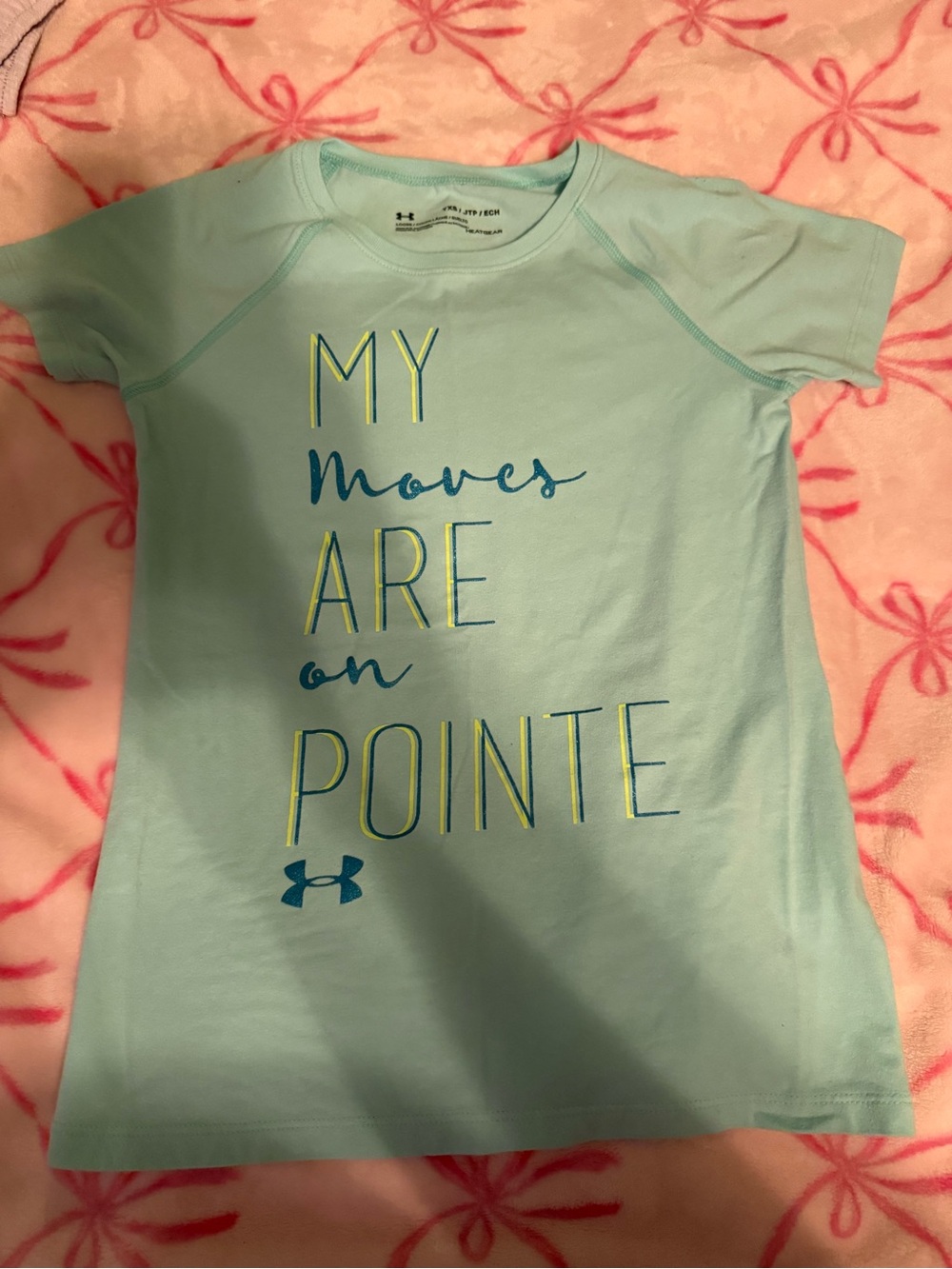 Under Armour Girls Aqua Graphic 'My Moves Are On Pointe' Tee